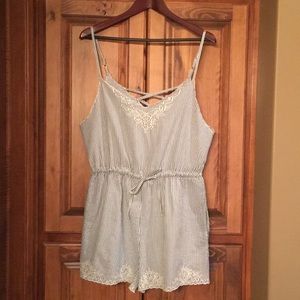 Kimchi Blue blue & white romper